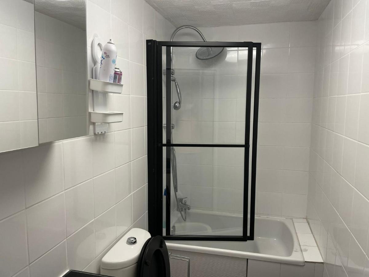 Chambre Privee Numero 1 Dans Un Superbe Appartement En Colocation Montataire Kültér fotó
